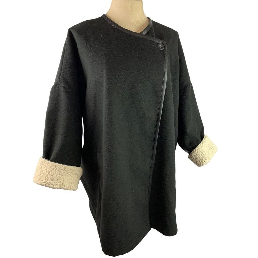 XL 14th & Union‎ Women's Black Swing Style Coat Sherpa Cuffs
